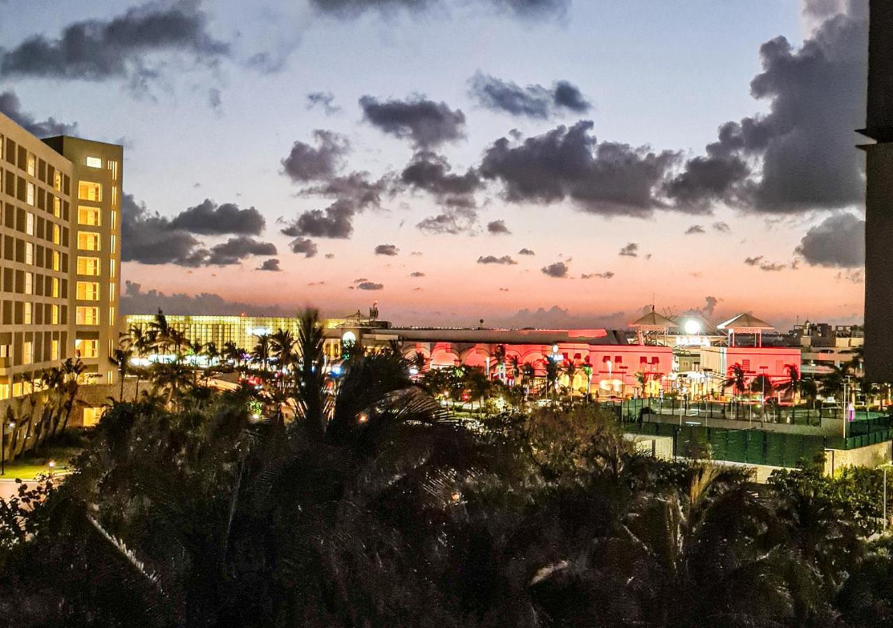 Xcanan Loft On Park Royal, The Best Area In Cancun Right On The Beach Eksteriør bilde